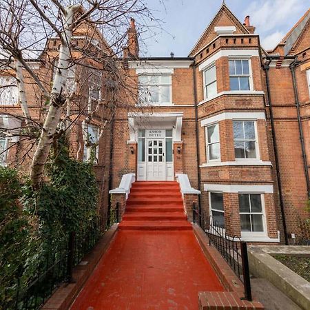 Victorian Beauty With Private Toilet And Shower Near Tube Station London Bagian luar foto