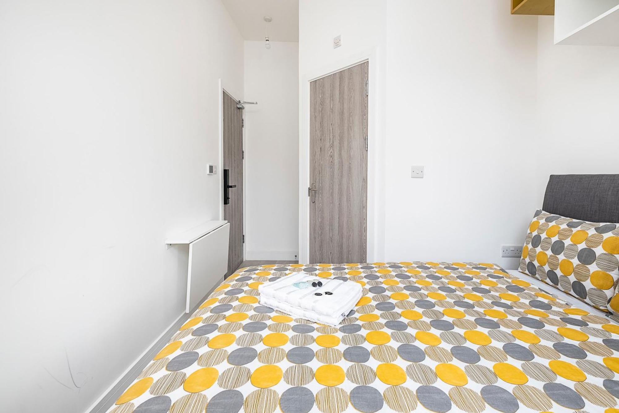 Victorian Beauty With Private Toilet And Shower Near Tube Station London Bagian luar foto